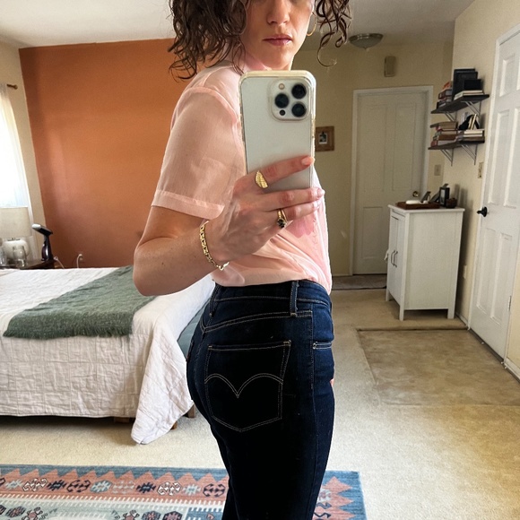 💝 Bubblegum Sheer Vintage Button Down 💝 - Picture 7 of 8